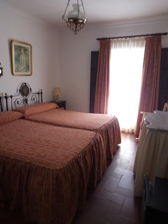 Hostal Gran Capitan Chipiona Exterior photo