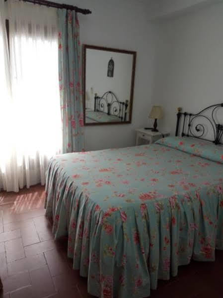 Hostal Gran Capitan Chipiona Exterior photo